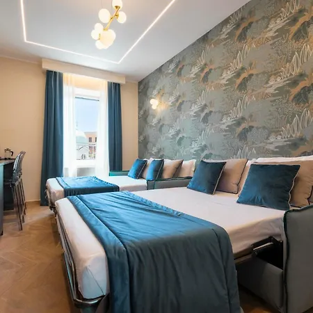 Termini Luxury 12 Beds Daire Roma